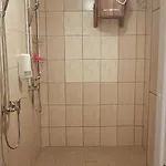 Puhketalu * Vakari