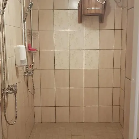 Puhketalu * Vakari