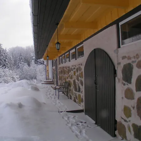 Puhketalu Vakari