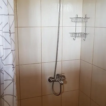 بيت ريفي Puhketalu Vakari