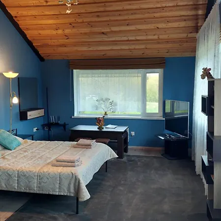 بيت ريفي Puhketalu Vakari