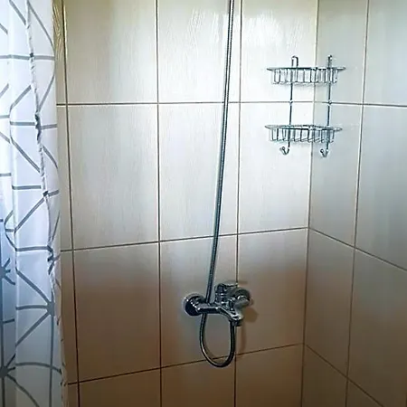 Puhketalu Vakari